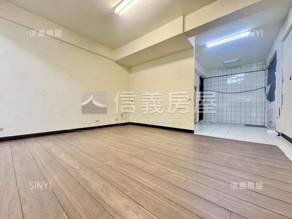 成功商圈大地坪花園別墅房屋室內格局與周邊環境