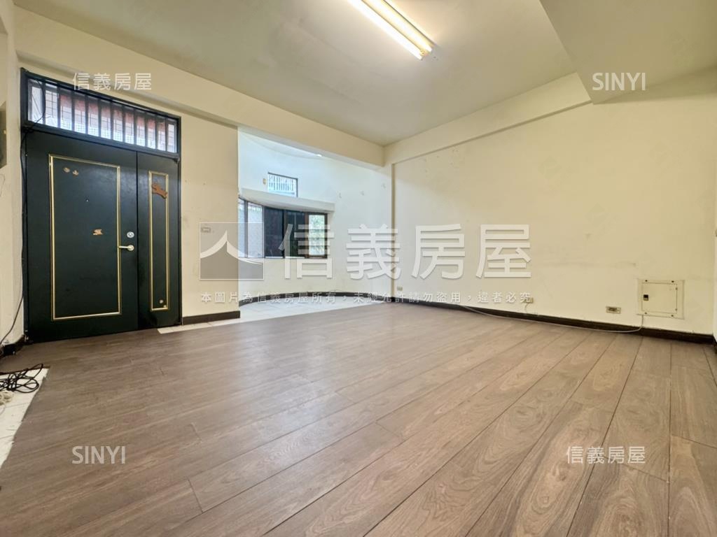 成功商圈大地坪花園別墅房屋室內格局與周邊環境