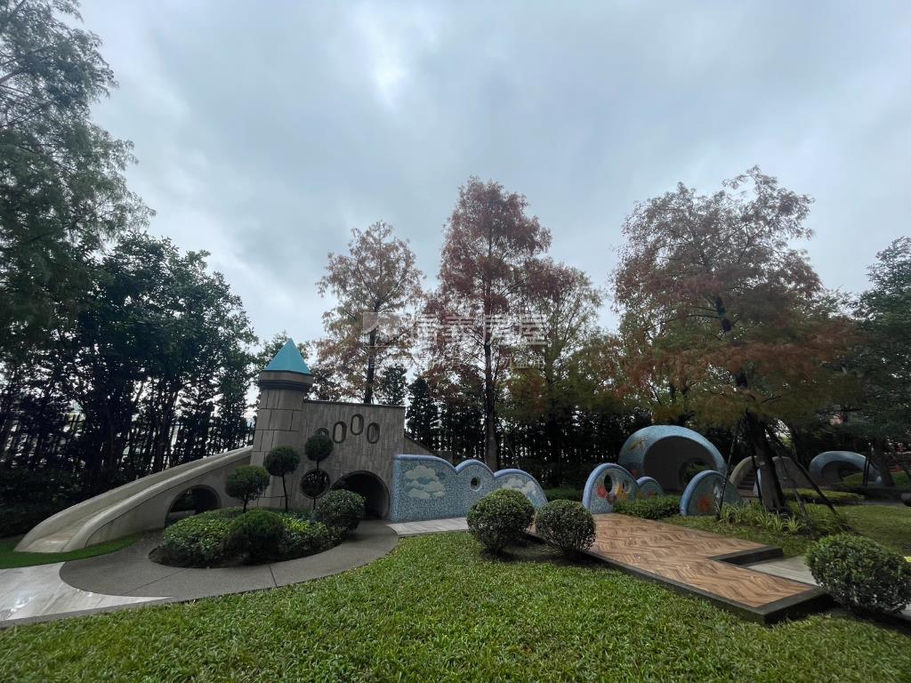 萌未來。視野兩房平車房屋室內格局與周邊環境