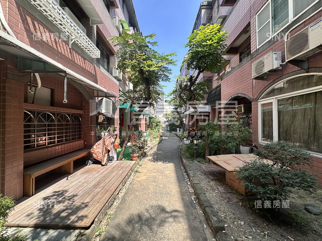 仁武優質社區車墅房屋室內格局與周邊環境