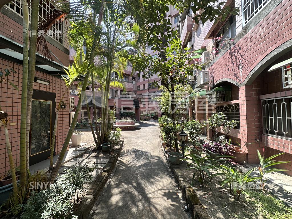 仁武優質社區車墅房屋室內格局與周邊環境