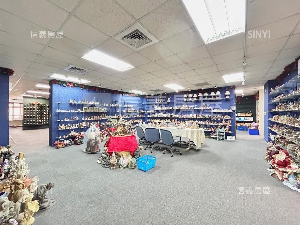 副都心大坪數廠辦雙車位．房屋室內格局與周邊環境