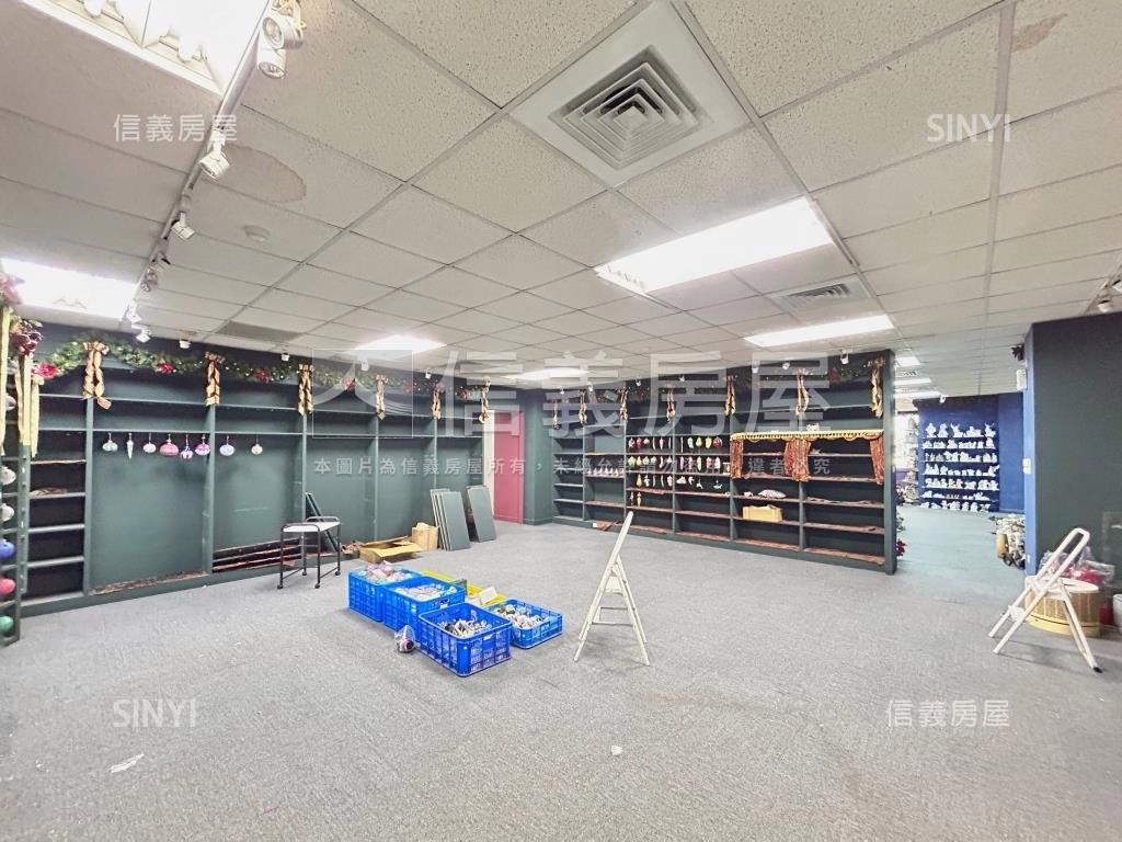 副都心大坪數廠辦雙車位．房屋室內格局與周邊環境