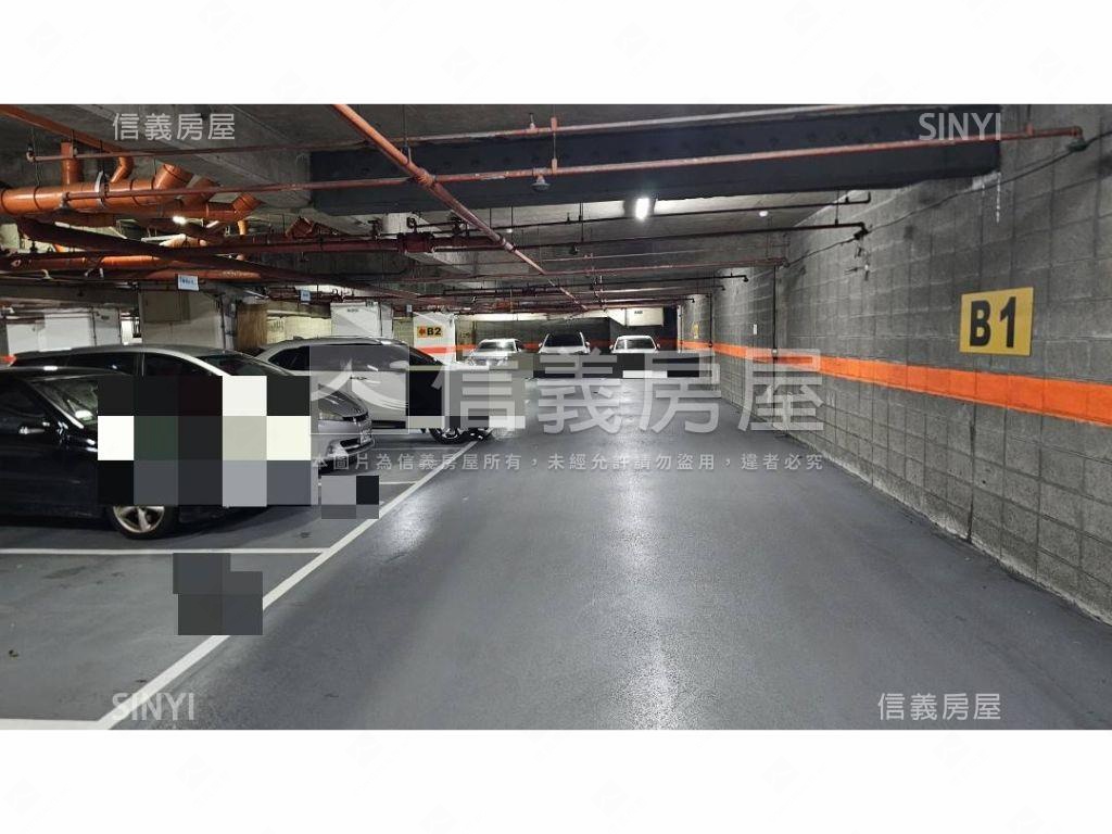 副都心大坪數廠辦雙車位．房屋室內格局與周邊環境