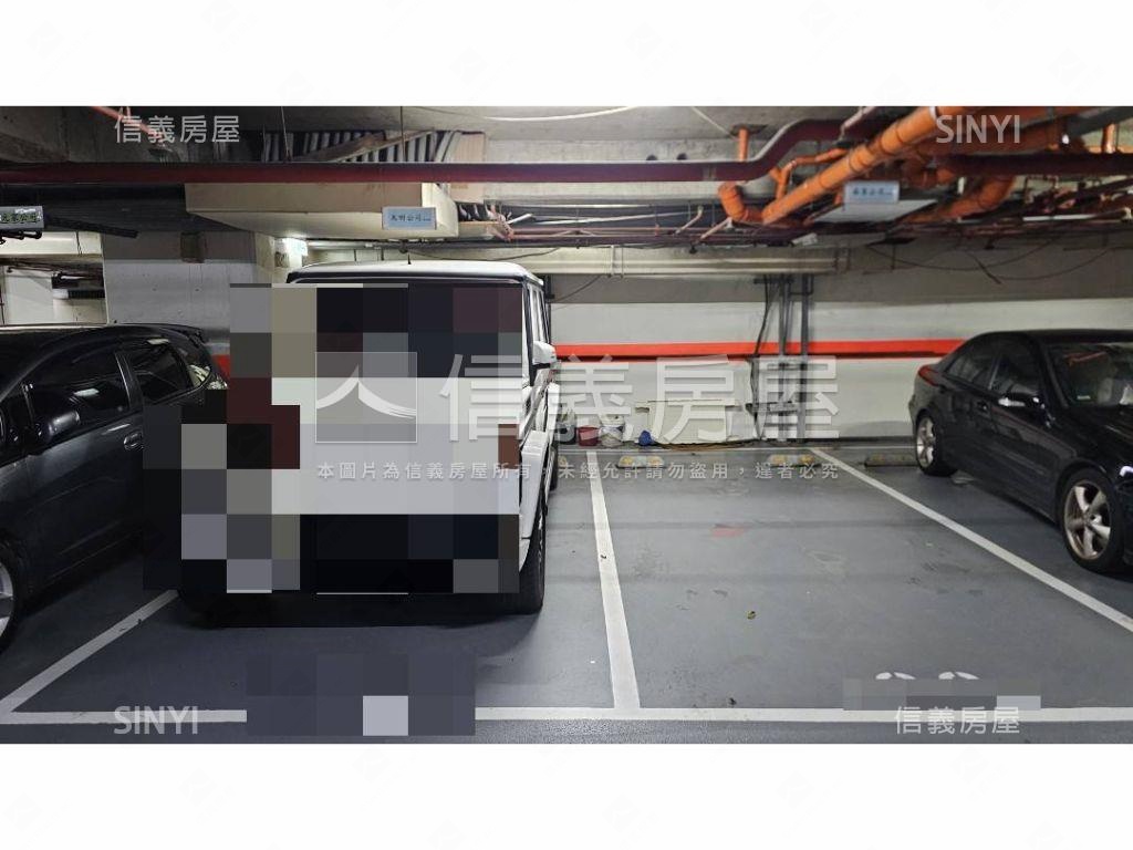 副都心大坪數廠辦雙車位．房屋室內格局與周邊環境