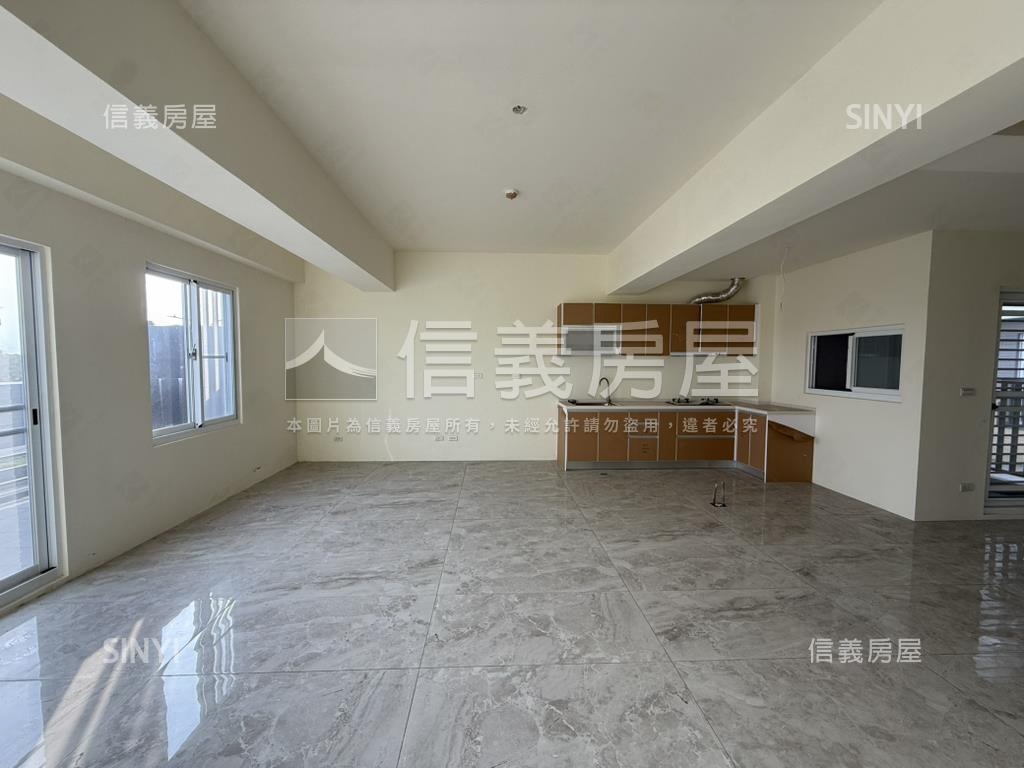 麻豆全新邊間店住房屋室內格局與周邊環境