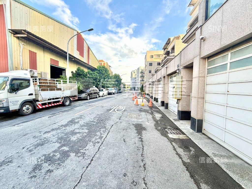 仁武方正土地房屋室內格局與周邊環境