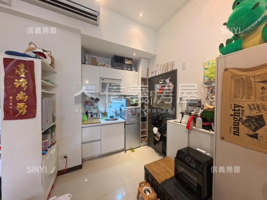 專任中山美錄★鴻運景觀戶房屋室內格局與周邊環境