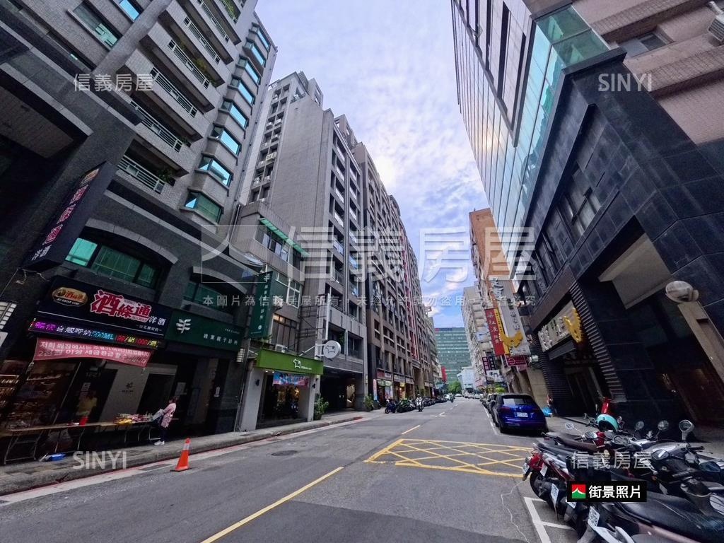 專任中山美錄★鴻運景觀戶房屋室內格局與周邊環境