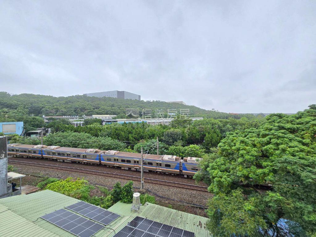 近埔心車站臨路透天店面房屋室內格局與周邊環境