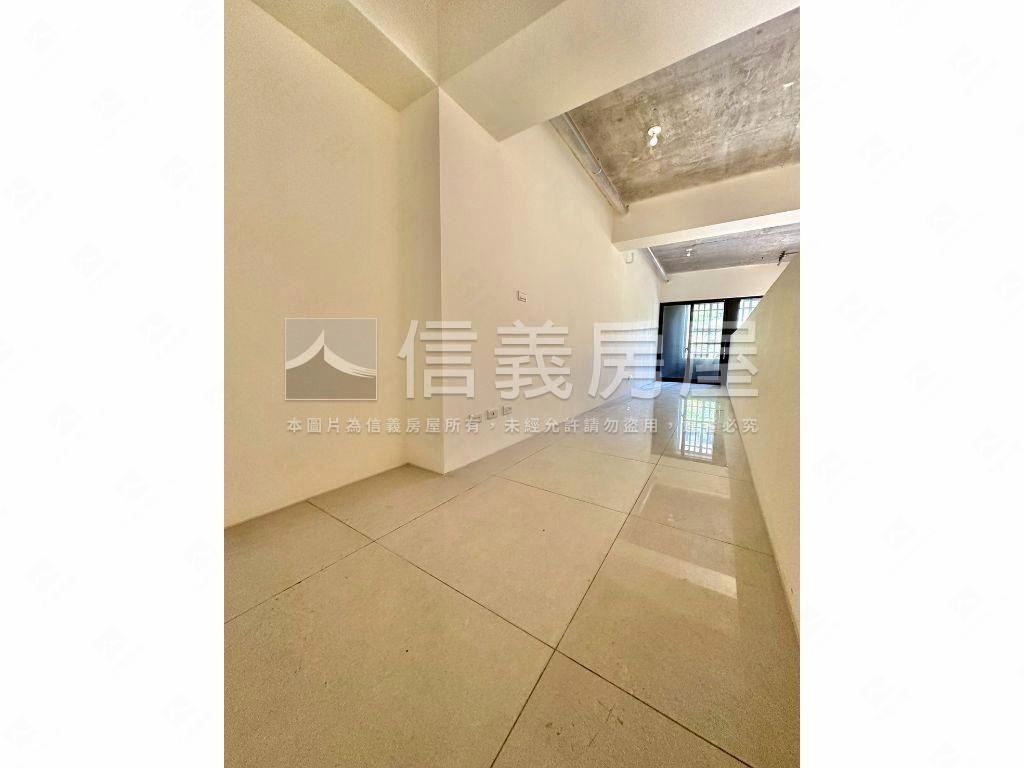 力璞之星財源滾滾金店面Ｂ房屋室內格局與周邊環境