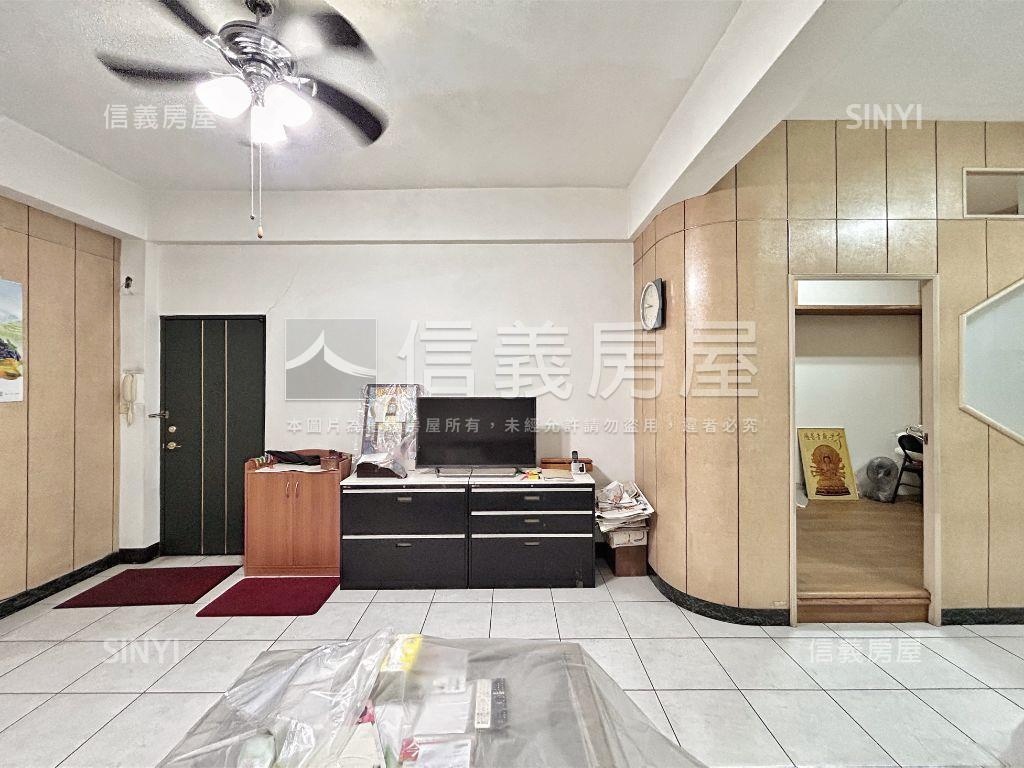 新城奔騰｜莊旺繁華房屋室內格局與周邊環境