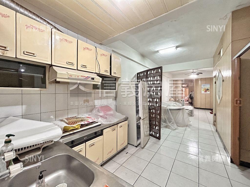 新城奔騰｜莊旺繁華房屋室內格局與周邊環境