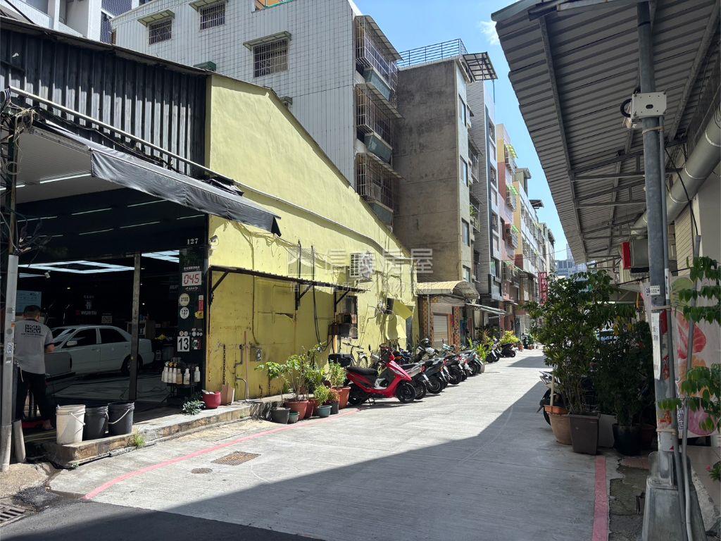 文化中心優質巷透房屋室內格局與周邊環境