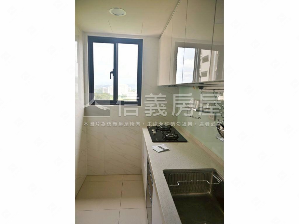 竹城明治精美邊間綠蔭兩房房屋室內格局與周邊環境