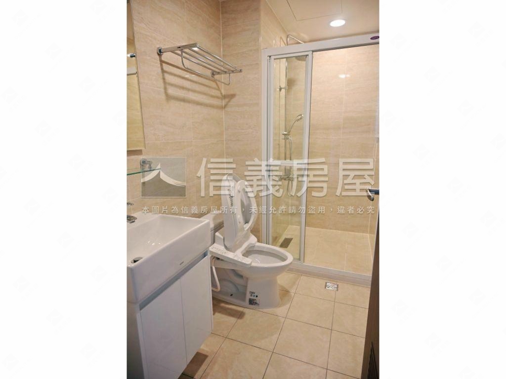 竹城明治精美邊間綠蔭兩房房屋室內格局與周邊環境