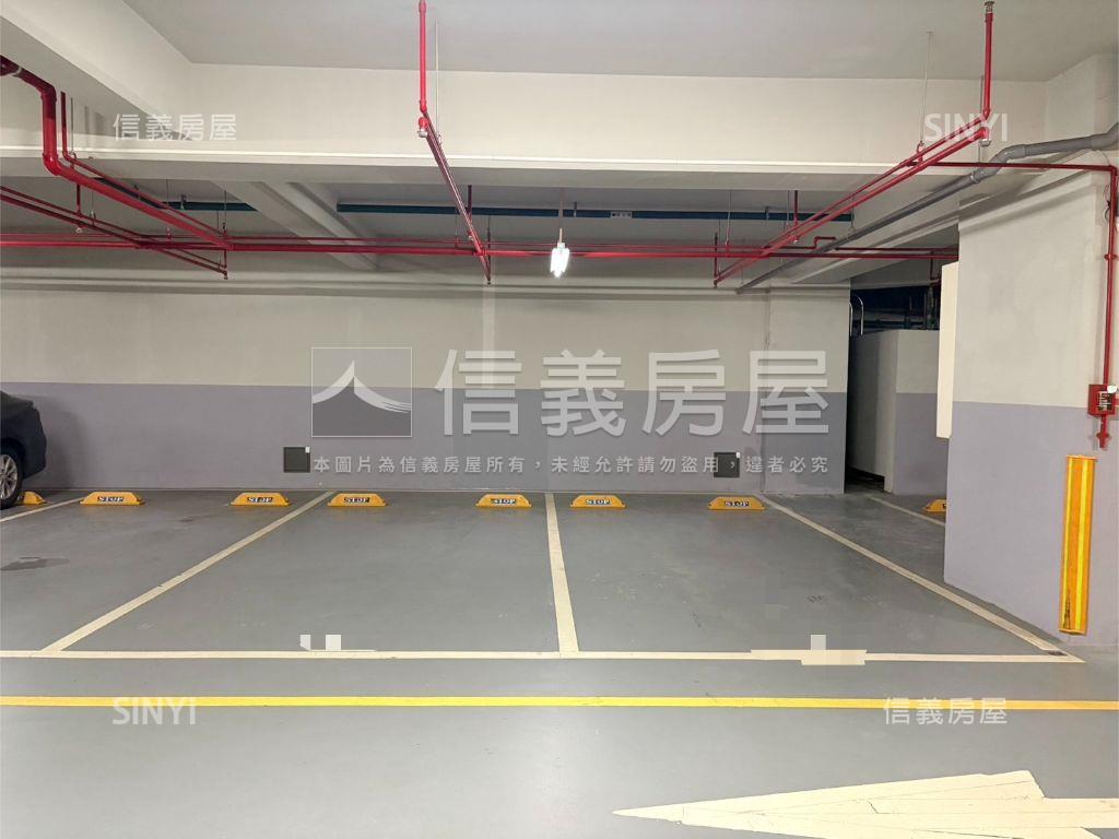 副都心文華居豪邸雙車位房屋室內格局與周邊環境