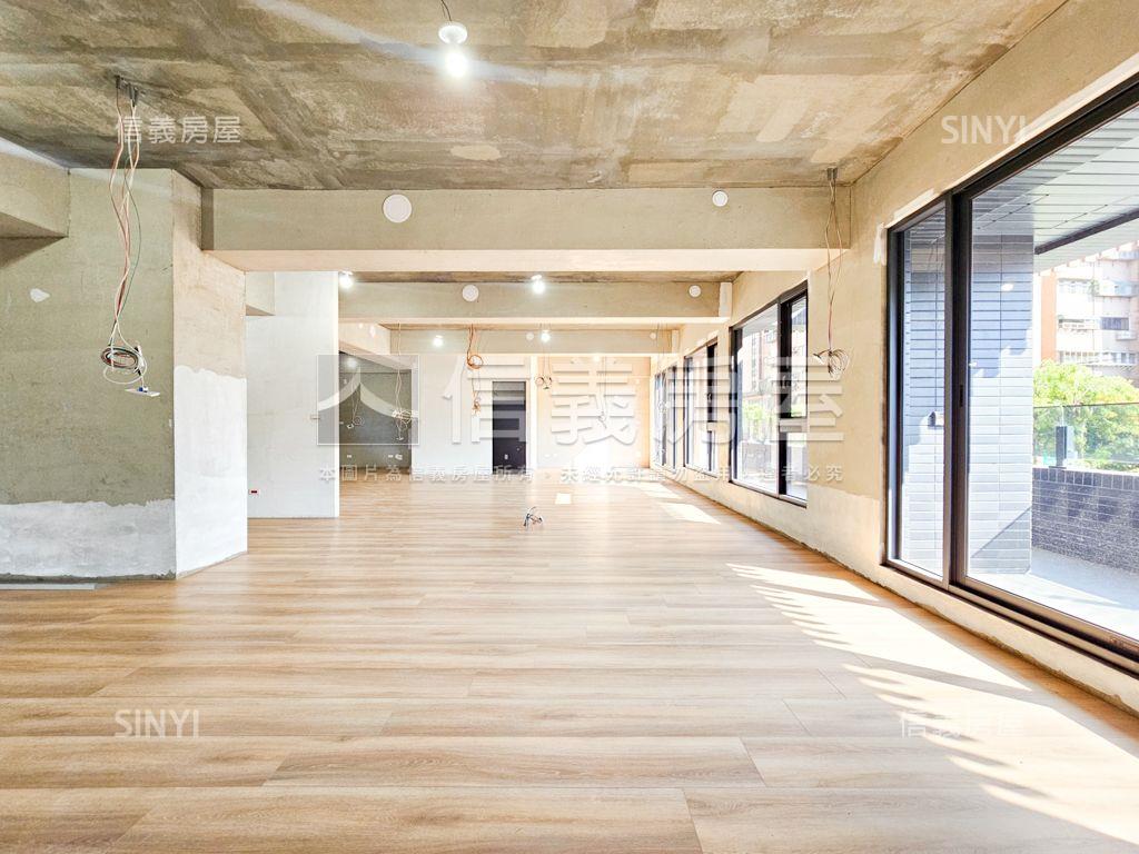 昭揚大展｜大氣磅礡露臺戶房屋室內格局與周邊環境