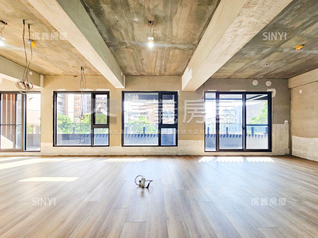 昭揚大展｜大氣磅礡露臺戶房屋室內格局與周邊環境