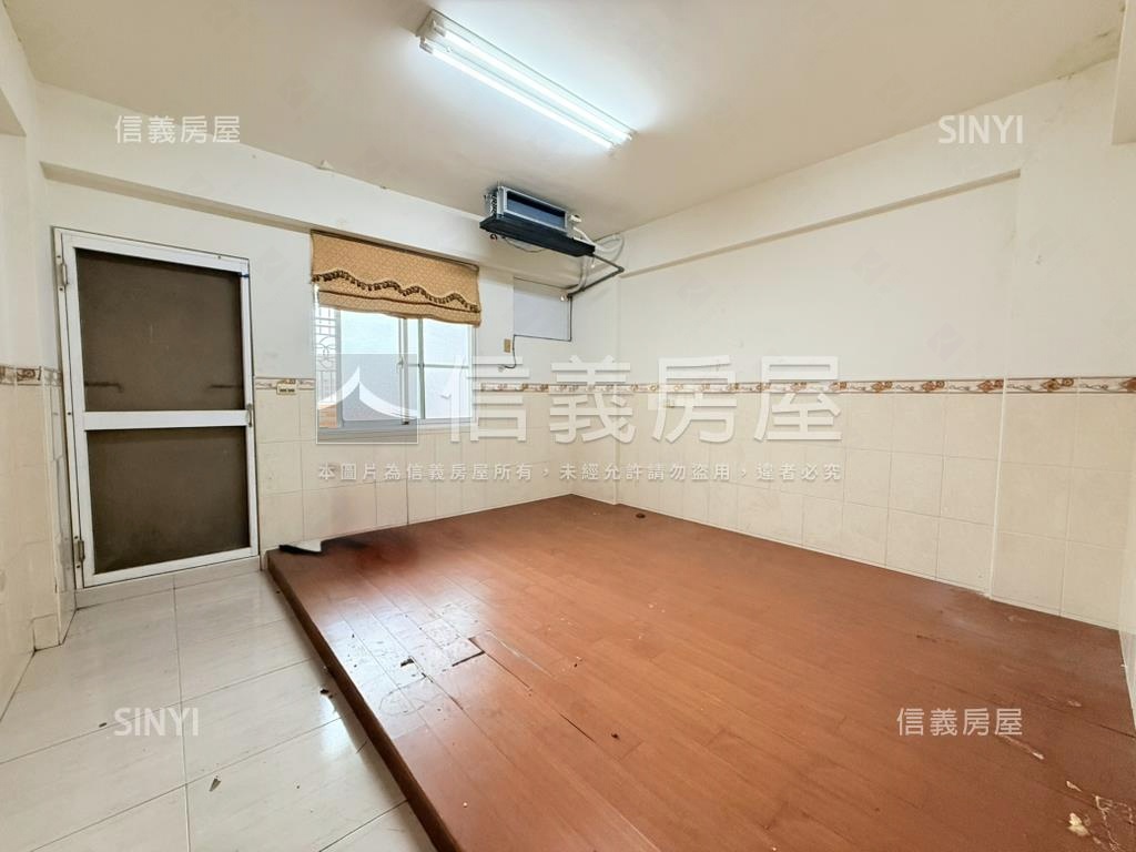 專．公園街正街美透天房屋室內格局與周邊環境