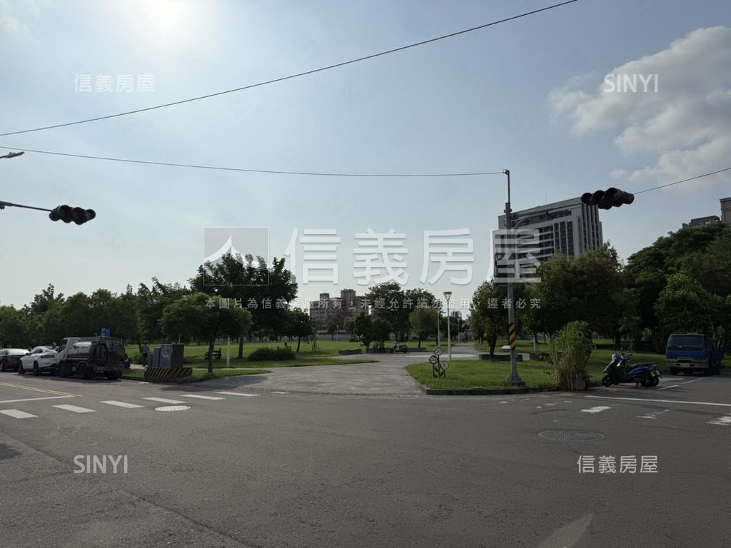 專．公園街正街美透天房屋室內格局與周邊環境