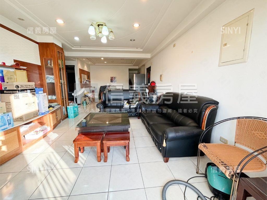 中科大豪景面牧場三房車位房屋室內格局與周邊環境