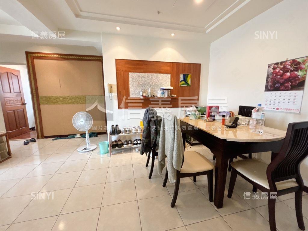 中科大豪景面牧場三房車位房屋室內格局與周邊環境