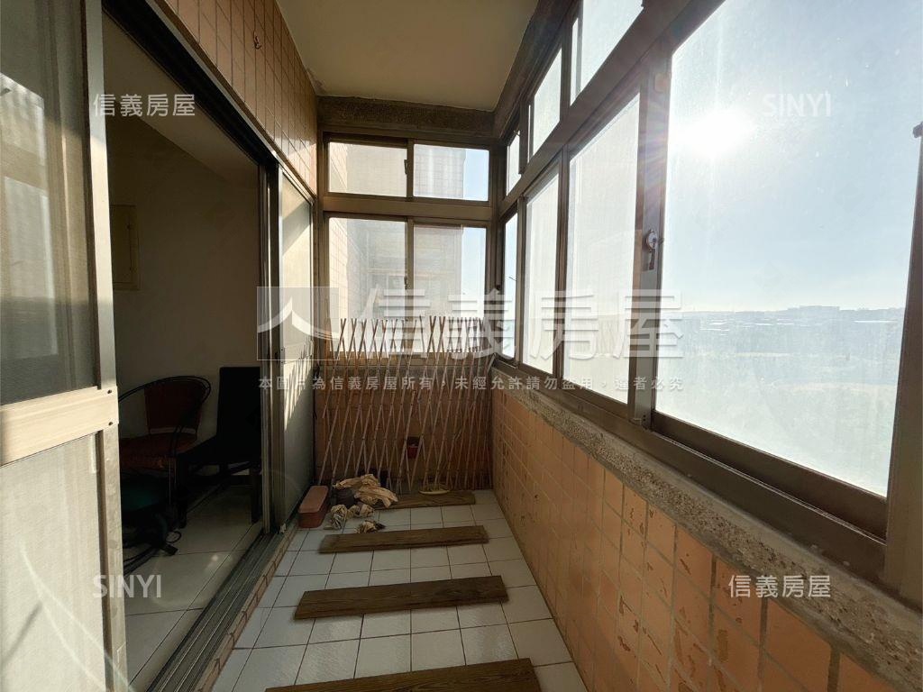 中科大豪景面牧場三房車位房屋室內格局與周邊環境