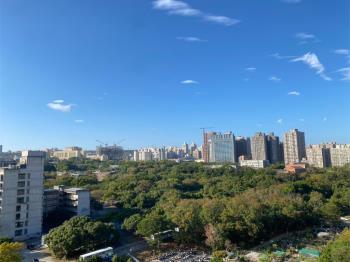 中科大豪景面牧場三房車位