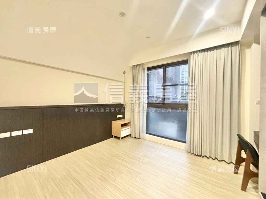 小檜溪｜露臺裝潢３房１室房屋室內格局與周邊環境