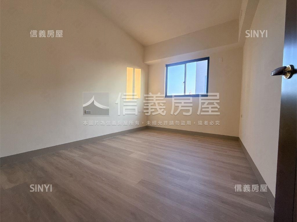 近台積電ｔ新加坡式三房Ⅲ房屋室內格局與周邊環境