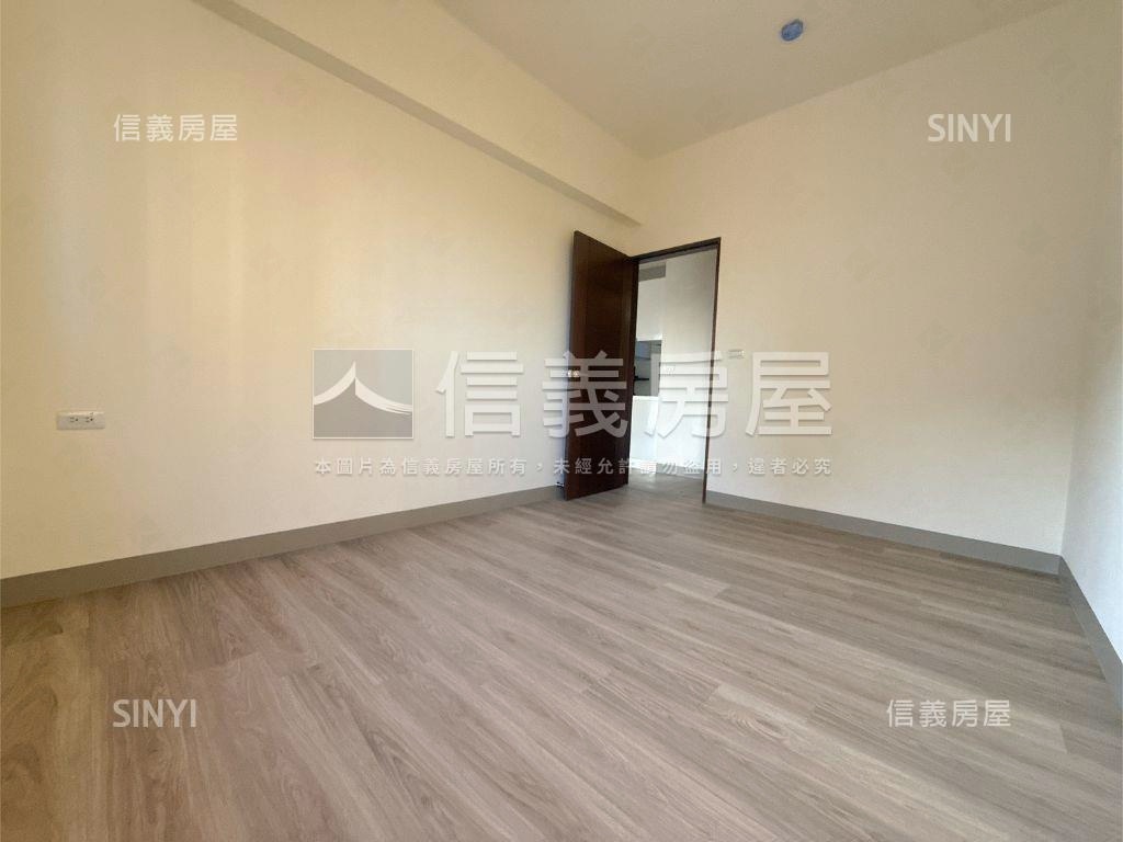 近台積電ｔ新加坡式三房Ⅲ房屋室內格局與周邊環境