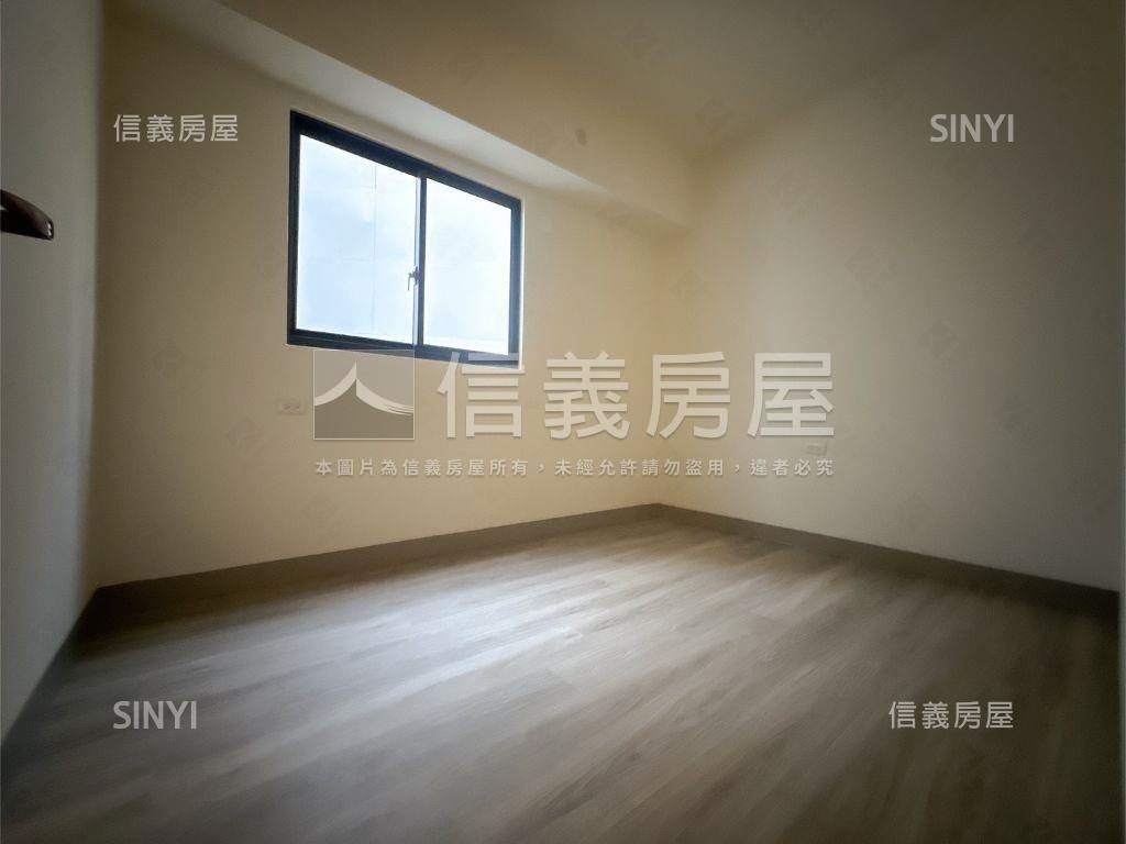 近台積電ｔ新加坡式三房Ⅲ房屋室內格局與周邊環境