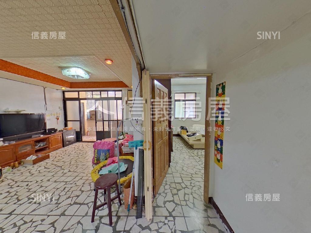 邊間稀有三民二樓房屋室內格局與周邊環境