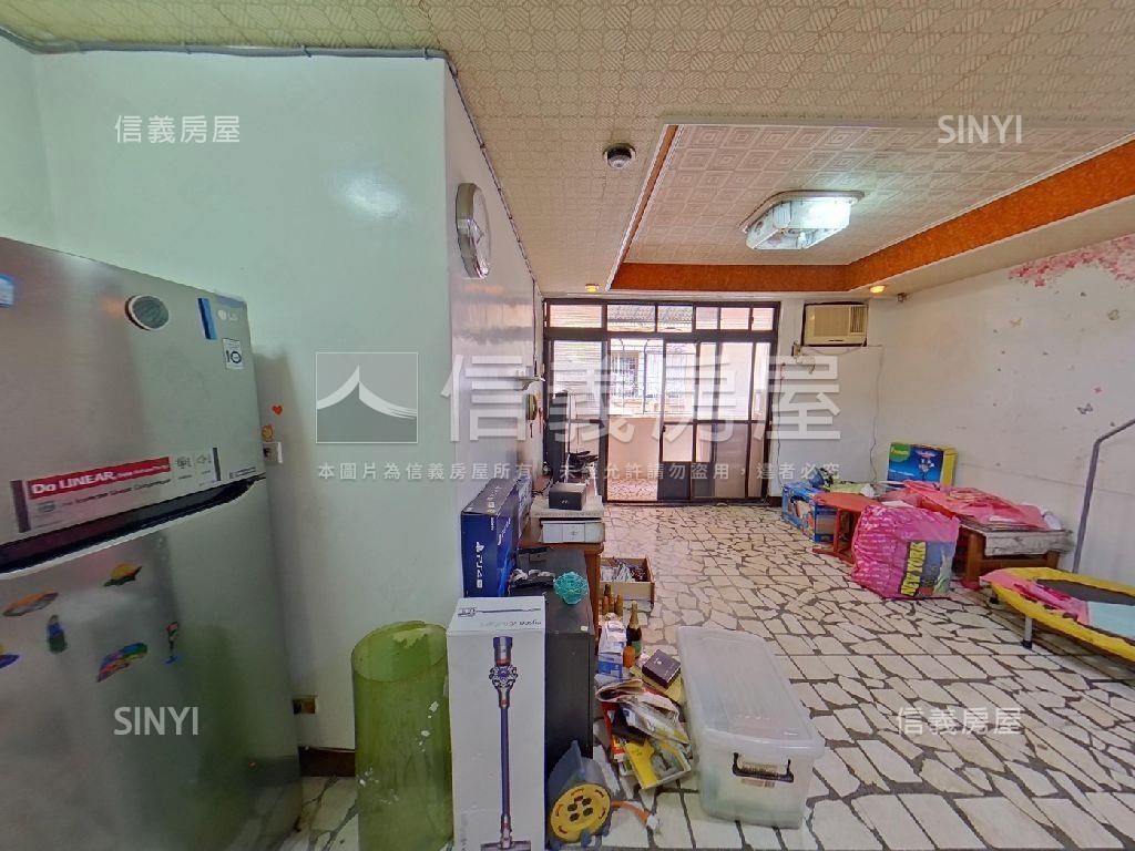 邊間稀有三民二樓房屋室內格局與周邊環境