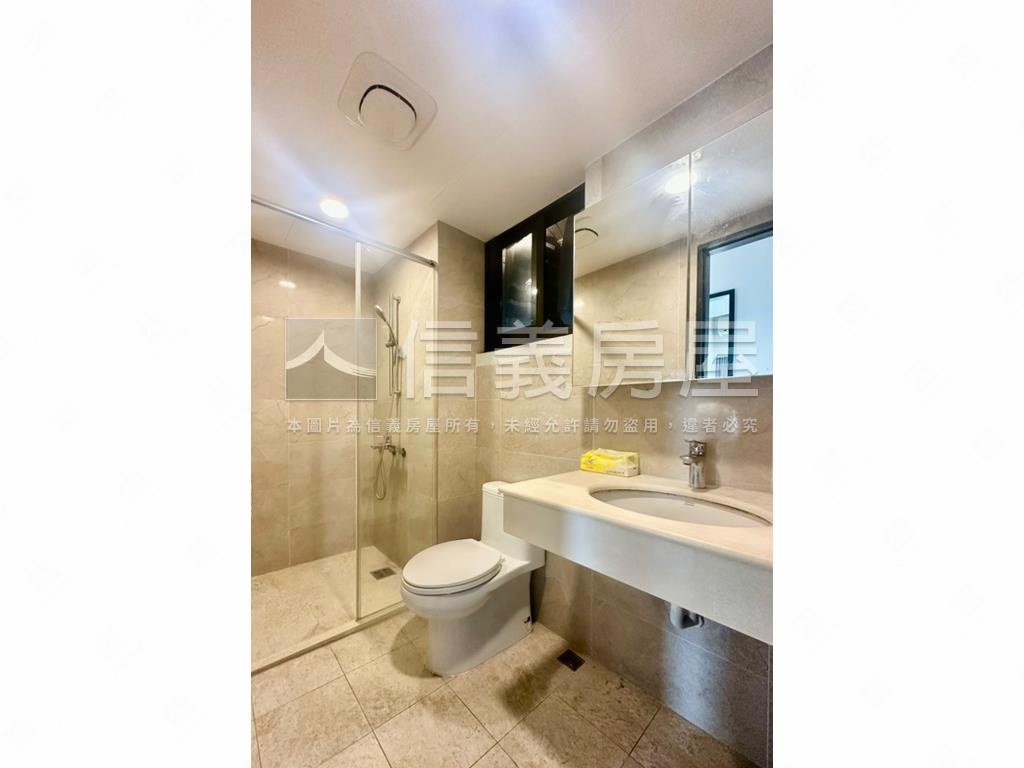 青上森高樓美視野三房平車房屋室內格局與周邊環境