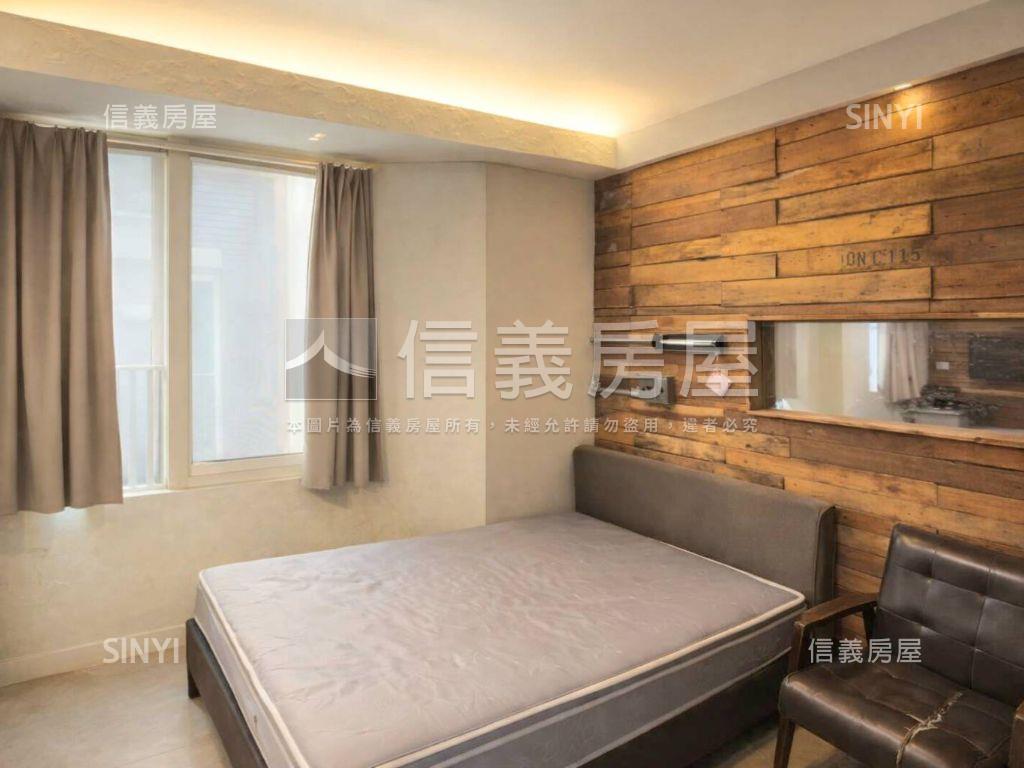 ❤逢甲文華商場收租店面❤房屋室內格局與周邊環境