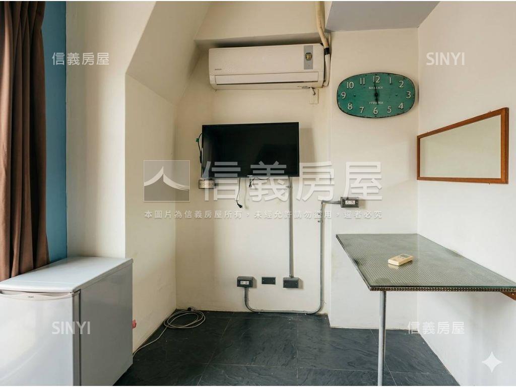 ❤逢甲文華商場收租店面❤房屋室內格局與周邊環境