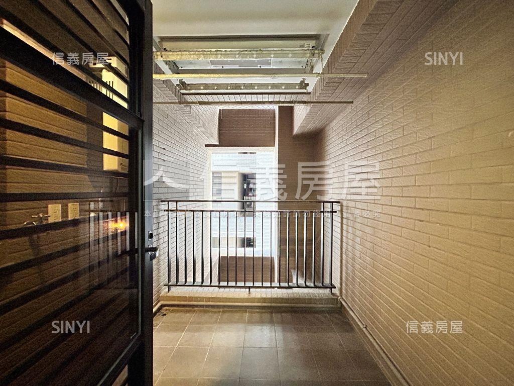 精銳藝博匯標配三房平車位房屋室內格局與周邊環境