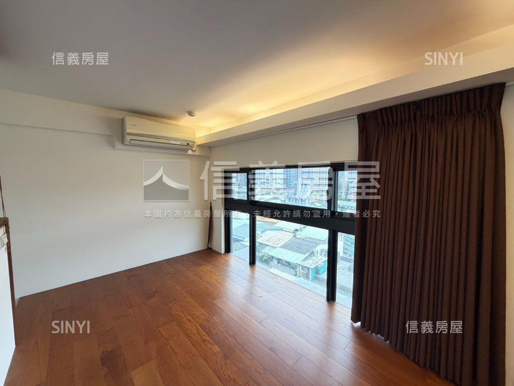 ＹＥＳ景安２＋１房附車位房屋室內格局與周邊環境