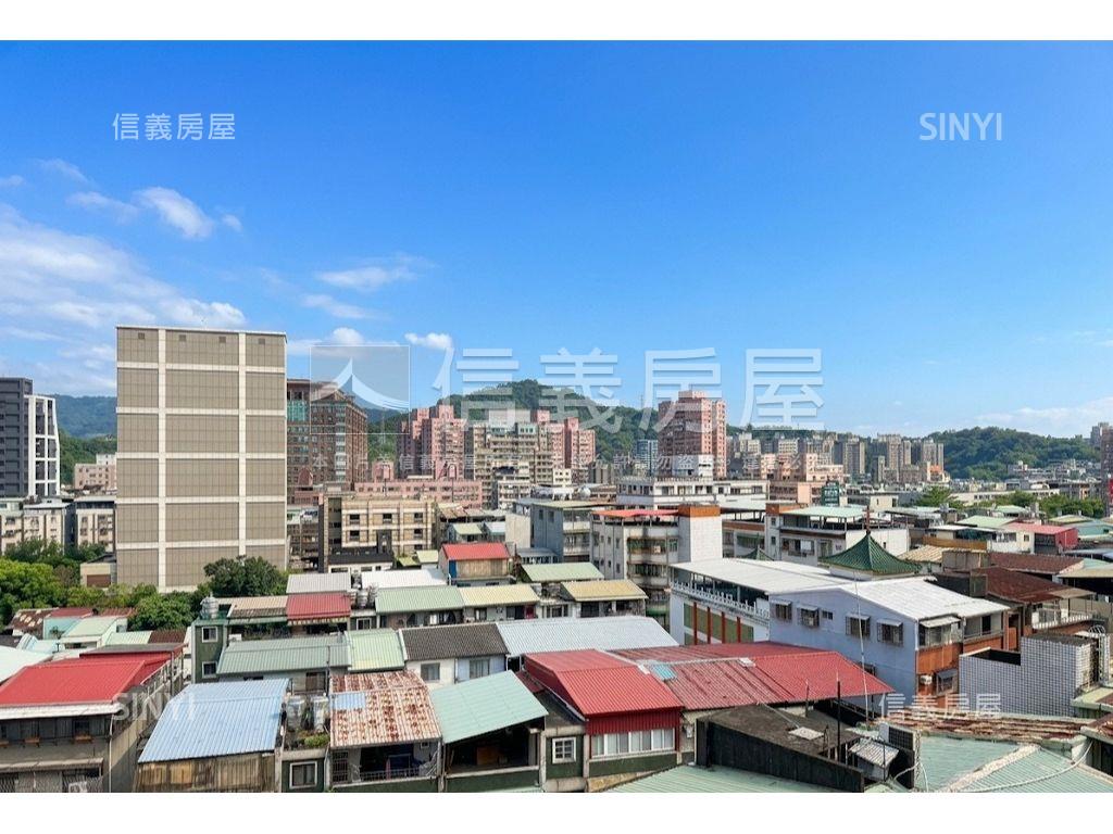 ＹＥＳ景安２＋１房附車位房屋室內格局與周邊環境