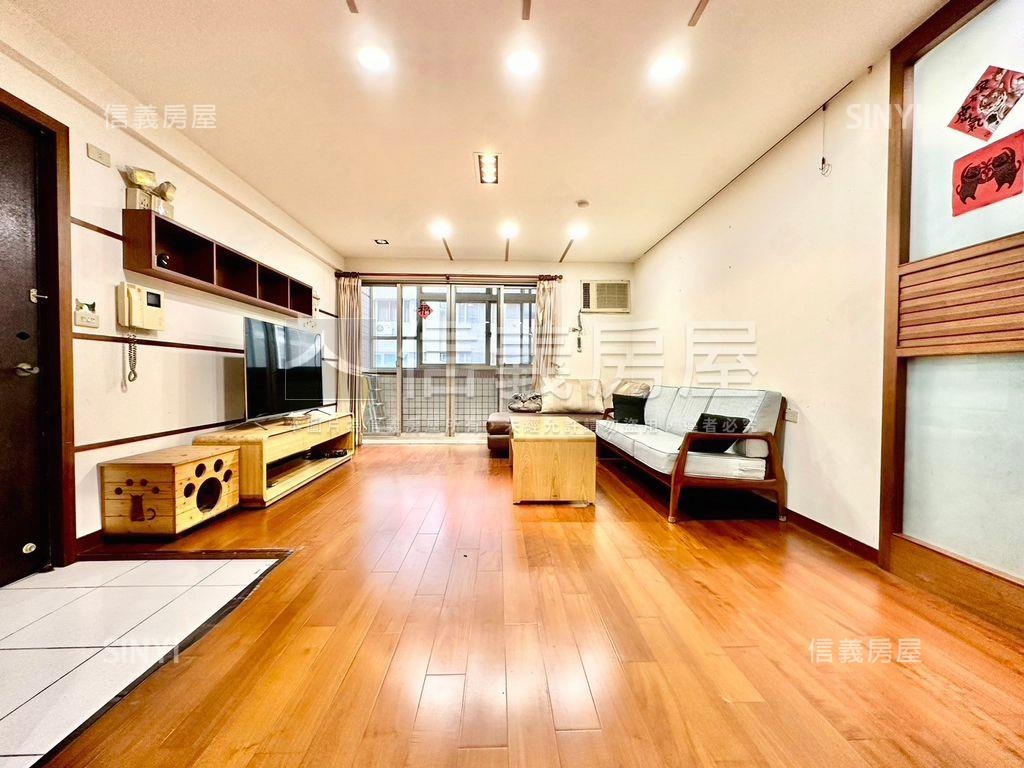 近園區二房平面車位房屋室內格局與周邊環境