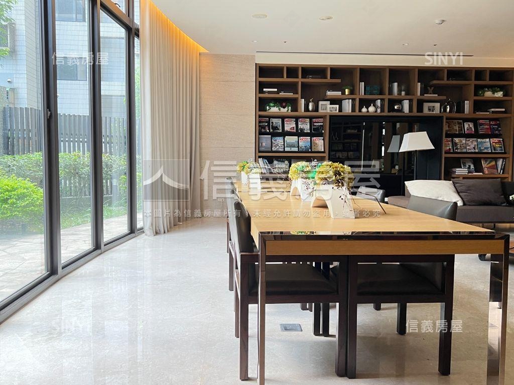 國泰金城、三房車位房屋室內格局與周邊環境