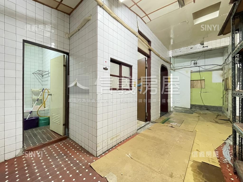 【靜心ｘ興隆】傳家金店面房屋室內格局與周邊環境