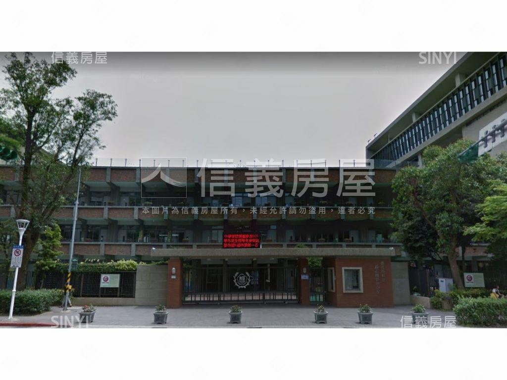 【靜心ｘ興隆】傳家金店面房屋室內格局與周邊環境