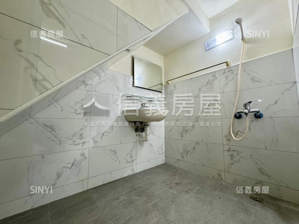 近仁德火車站精美車墅房屋室內格局與周邊環境