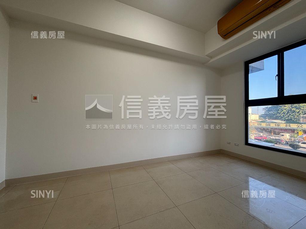 天天微笑漂亮兩房房屋室內格局與周邊環境