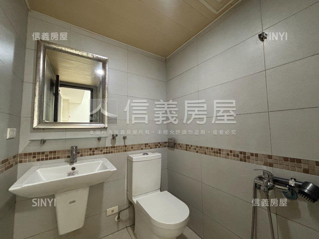 天天微笑漂亮兩房房屋室內格局與周邊環境