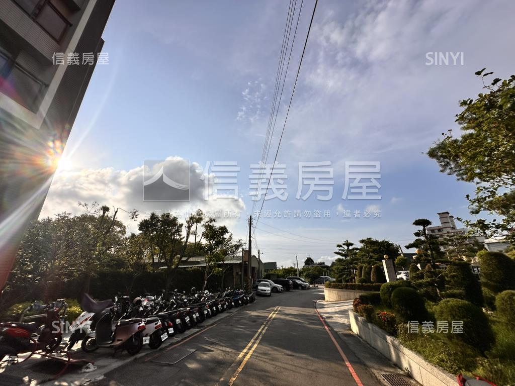 首購特五勝美樂富兩房車位房屋室內格局與周邊環境