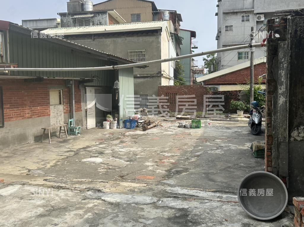 左營大路附近土地房屋室內格局與周邊環境